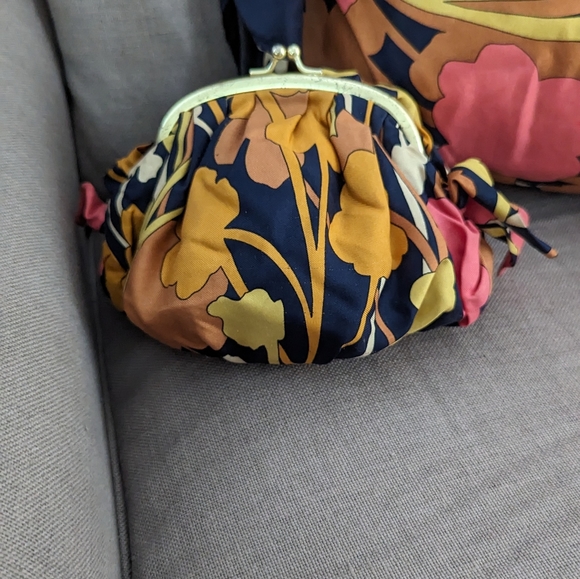 ANTHROPOLOGIE  Pilcro Silk Scarf Floral Shoulder Bag - Picture 6 of 12